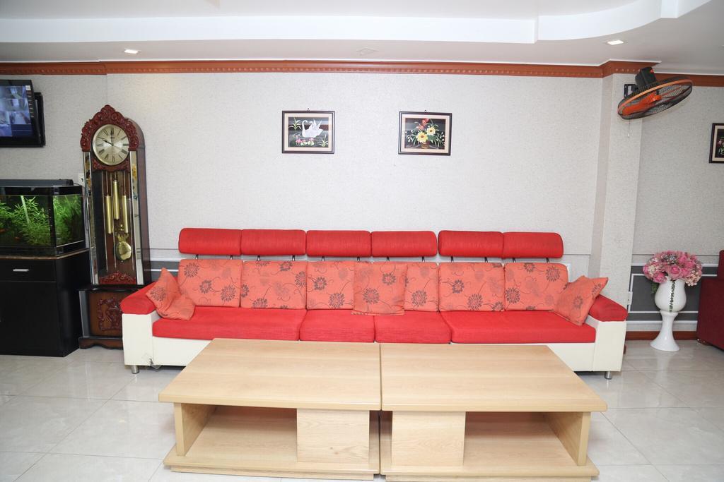 Phu Qui Hotel Soc Trang Exterior foto